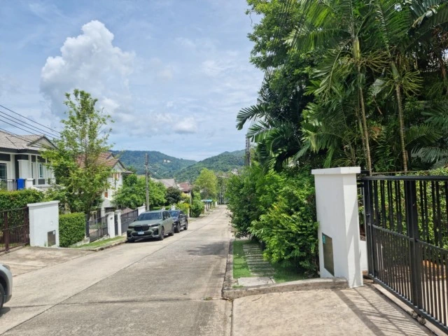 ขายบ้านเดี่ยว 2 ชั้น รีโนเวทใหม่ 88 Land and House Hillside Phuket (ฉลอง) บ้านสวยบนเนินเขา สไตล์รีสอร์ท 2
